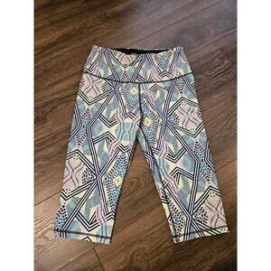 Victoria Secret VSX Sports Cropped Leggings Workout Pants Yoga